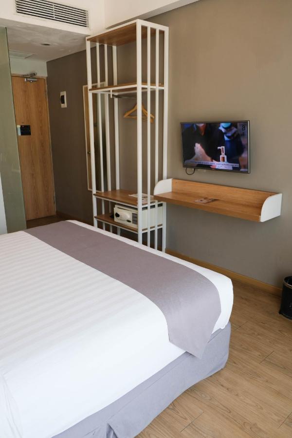 Allstay Hotel Semarang Simpang Lima Экстерьер фото