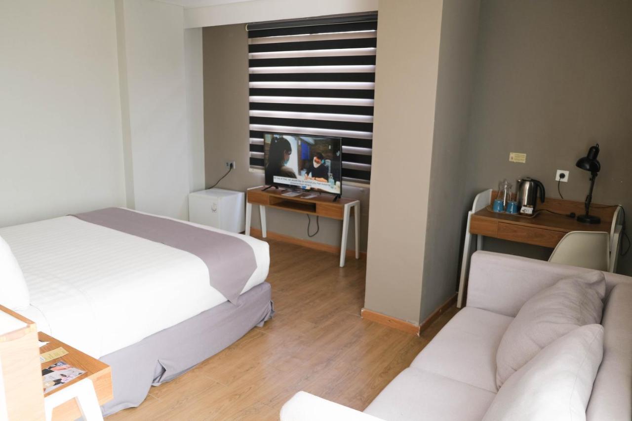 Allstay Hotel Semarang Simpang Lima Экстерьер фото