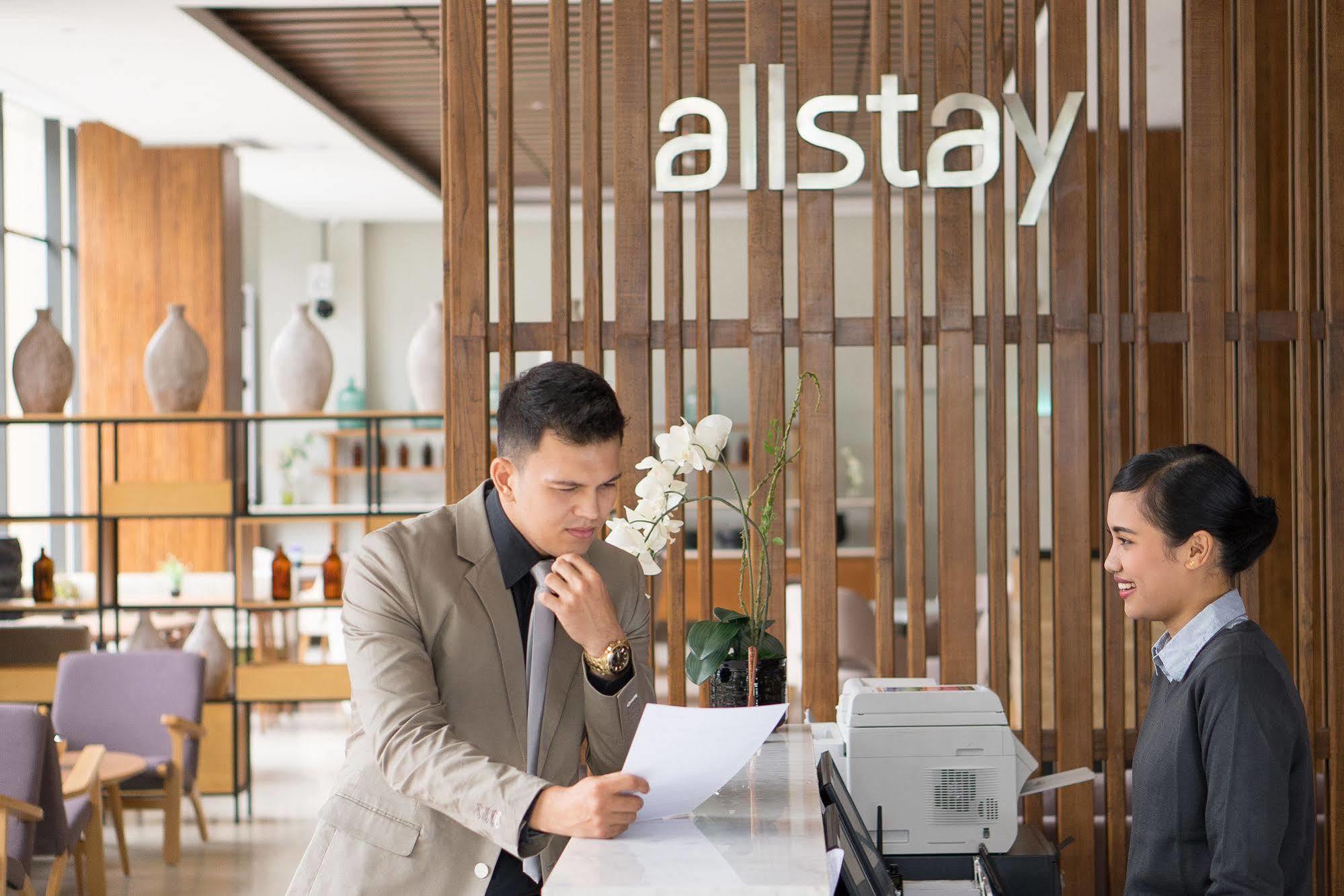 Allstay Hotel Semarang Simpang Lima Экстерьер фото