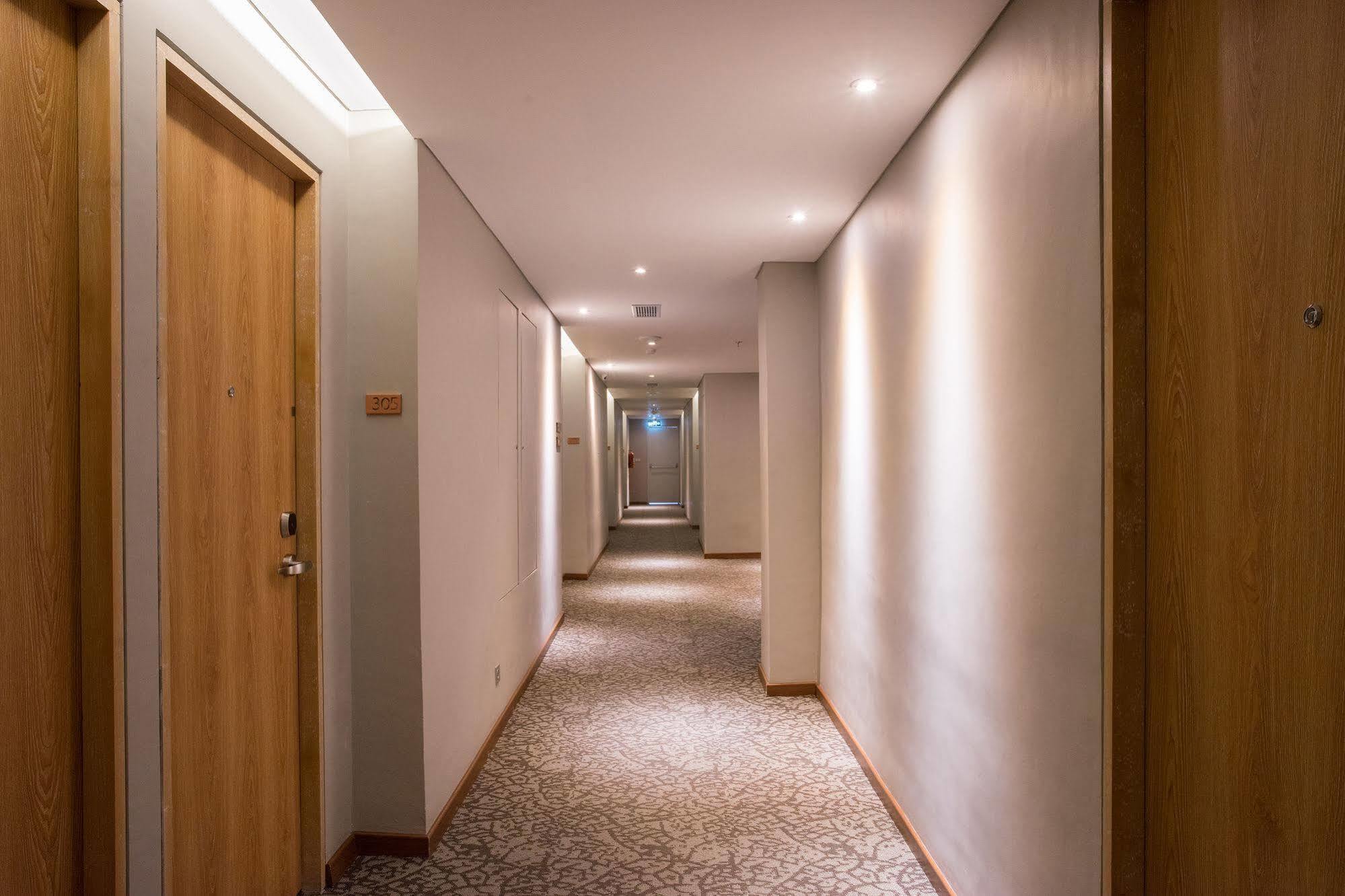 Allstay Hotel Semarang Simpang Lima Экстерьер фото