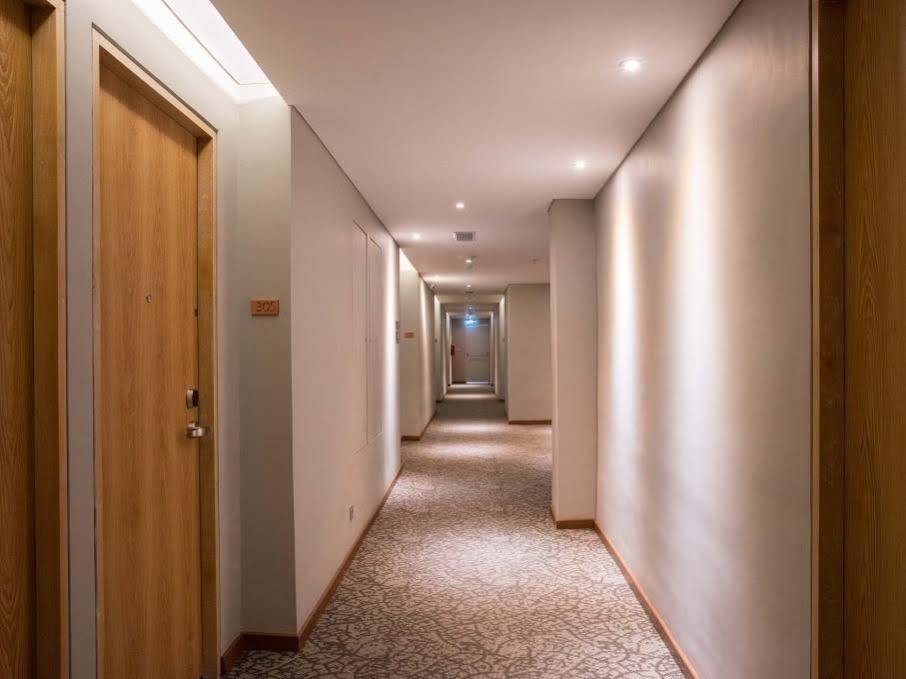 Allstay Hotel Semarang Simpang Lima Экстерьер фото
